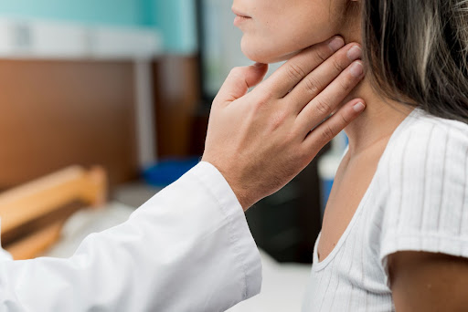 Types of Thyroid Problems, Risk Factors, Symptoms, and Testing Guidelines